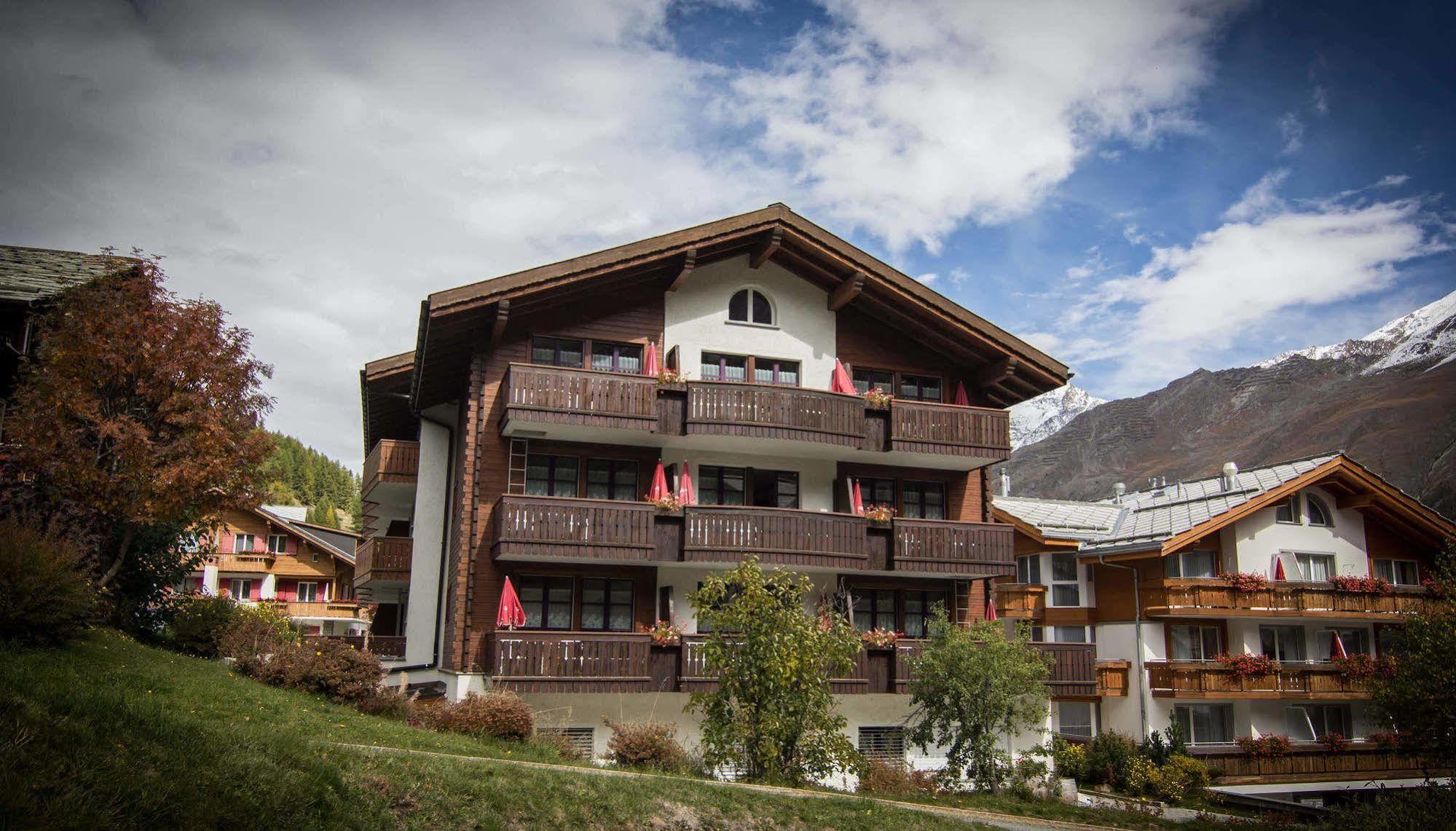 Berghof Garni - The Dom Collection Bed & Breakfast Saas-Fee Eksteriør bilde