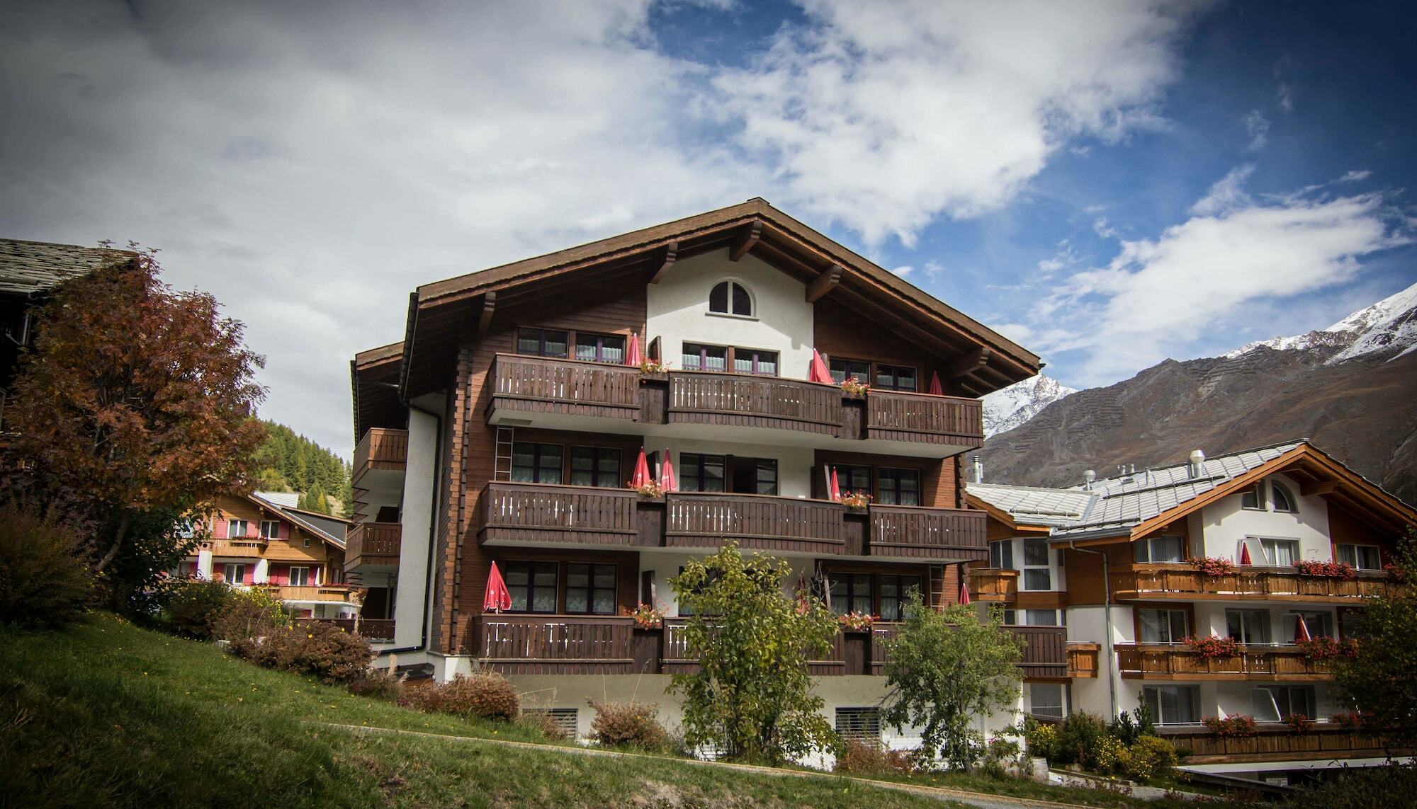 Berghof Garni - The Dom Collection Bed & Breakfast Saas-Fee Eksteriør bilde